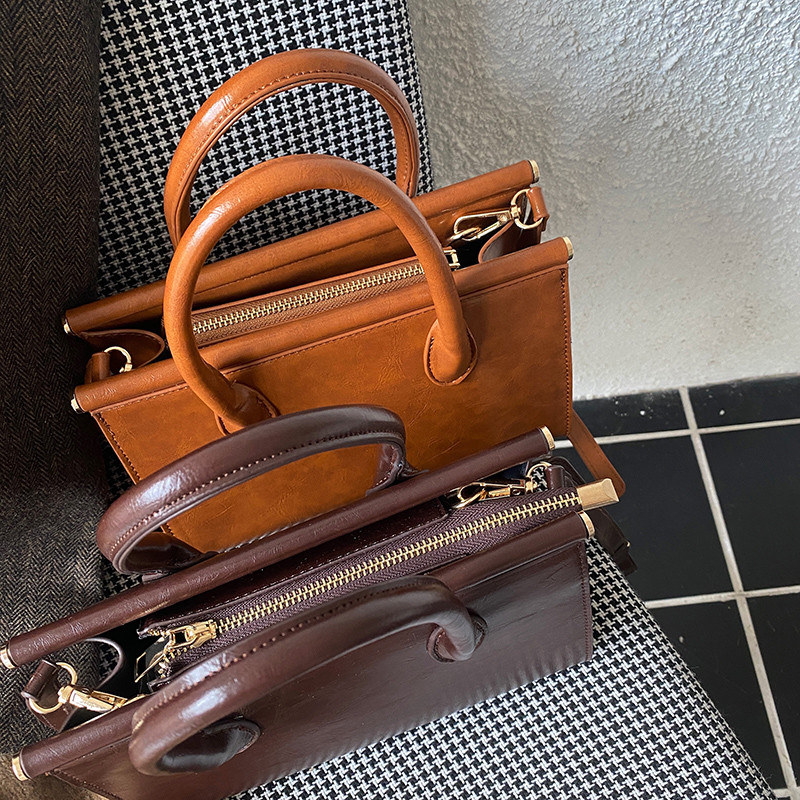 Sac à main vintage en cuir cir - Interior Design Vintage Style avis et prix