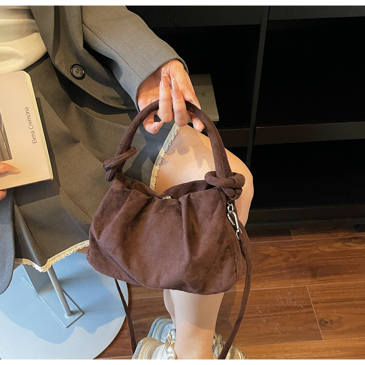 Sac Nuage Plissé pour Femme av - Interior Design Vintage Style avis et prix